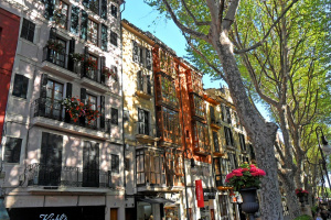 На что нужно обязательно обращать внимание домовладельцам, сдающим в аренду недвижимость в Испании?