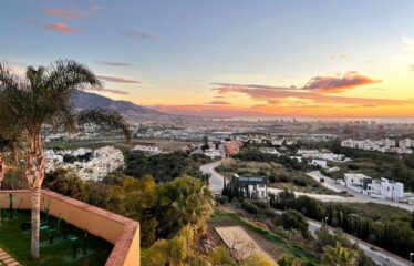 Castillo del Cerrado Residential building, new construction in Mijas