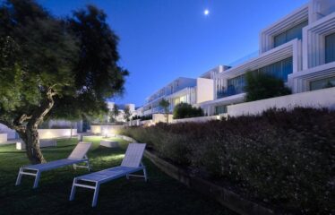 Residencial La Finca, new building in San Roque